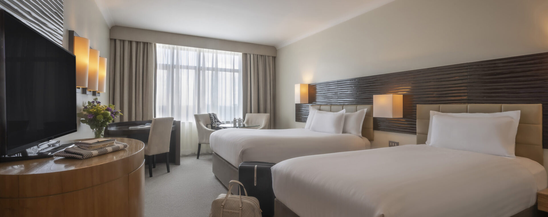 Signature twin bedroom at Cork International Hotel with 2 double beds