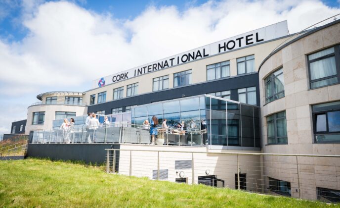 Terrace Dining at Cork Internatinal Hotel