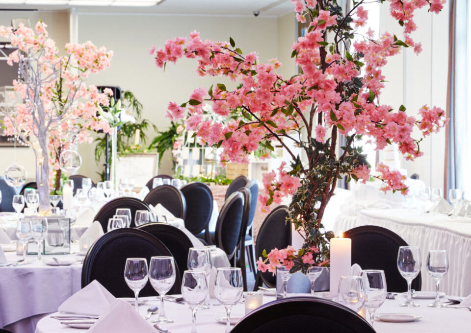 Table dressed for Wedding at Cork International hotel