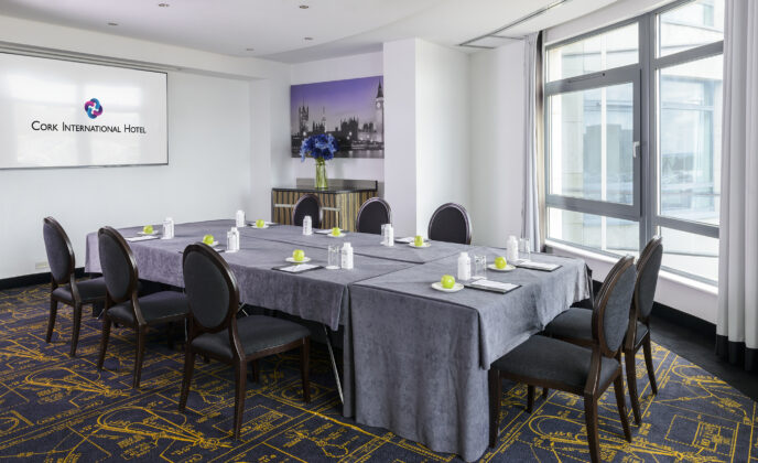London Meeting Room boardroom style green apples grey cloths Landscape CIH 3
