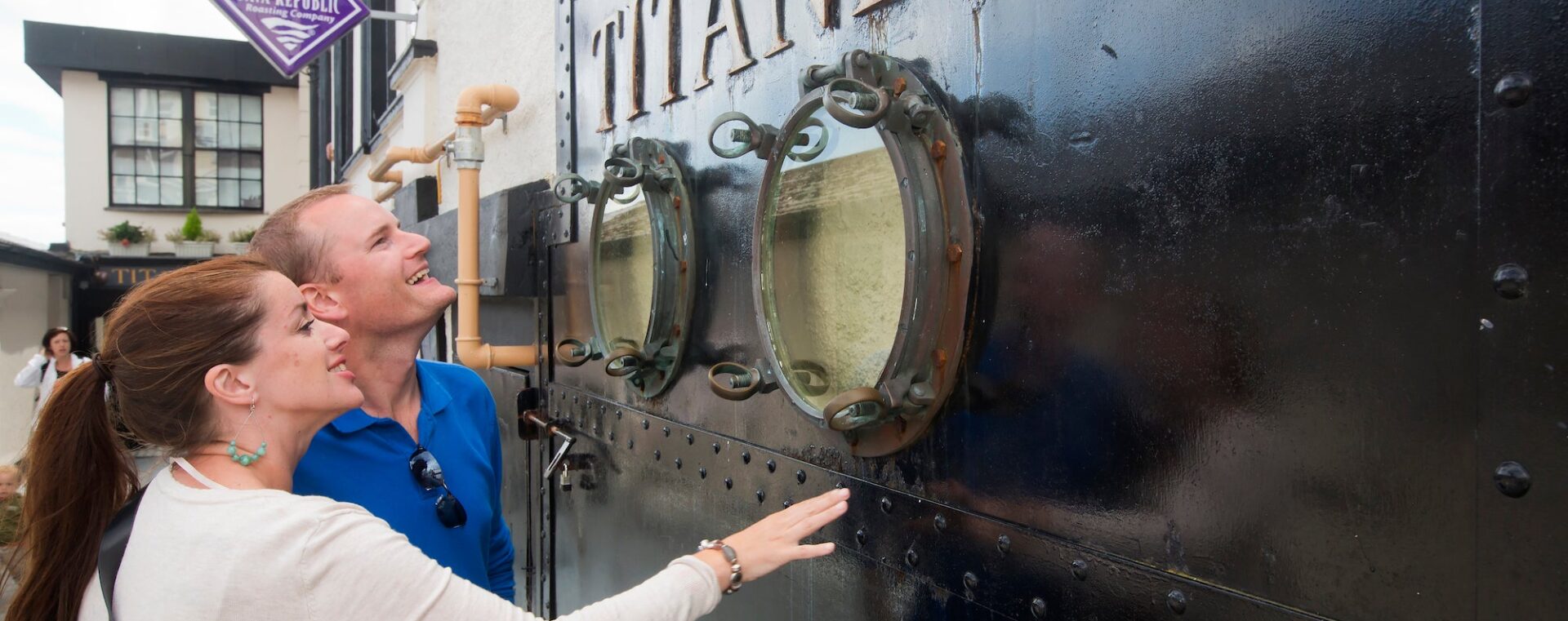 couple visiting the Titanic Experience Cobh when staying at Cork international Hotel