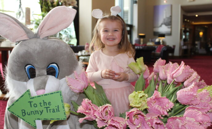 Easter Bunny and Child Landscape CIH 1