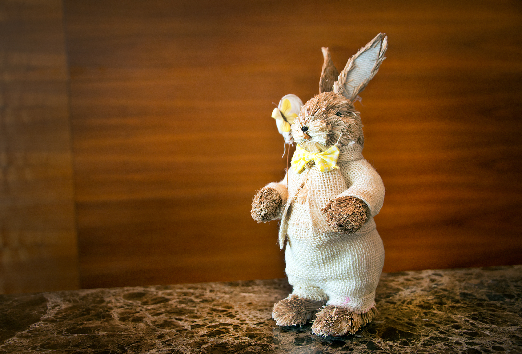 Easter Bunny Decoration Landscape CIH